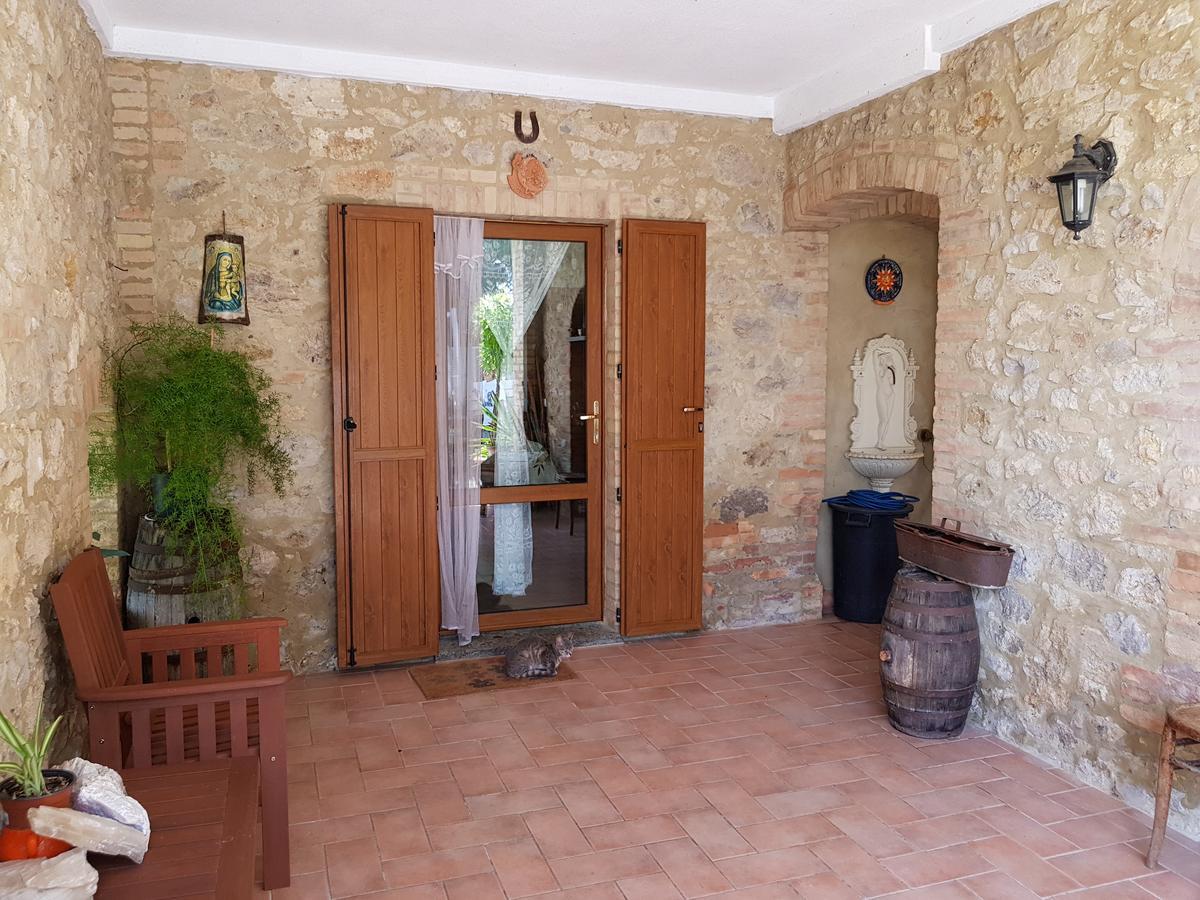 Agriturismo Bio Le 4 Stagioni Porrona Eksteriør bilde